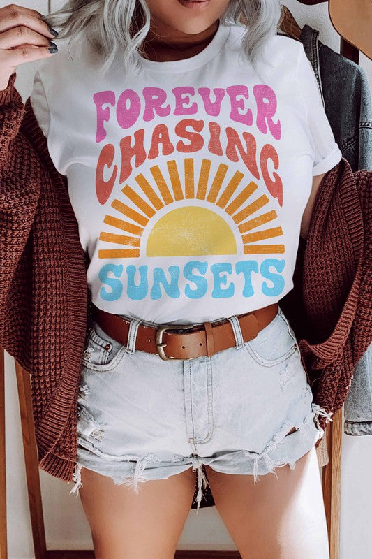 FOREVER CHASING SUNSET GRAPHIC TEE