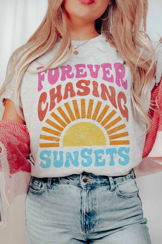 FOREVER CHASING SUNSET GRAPHIC TEE