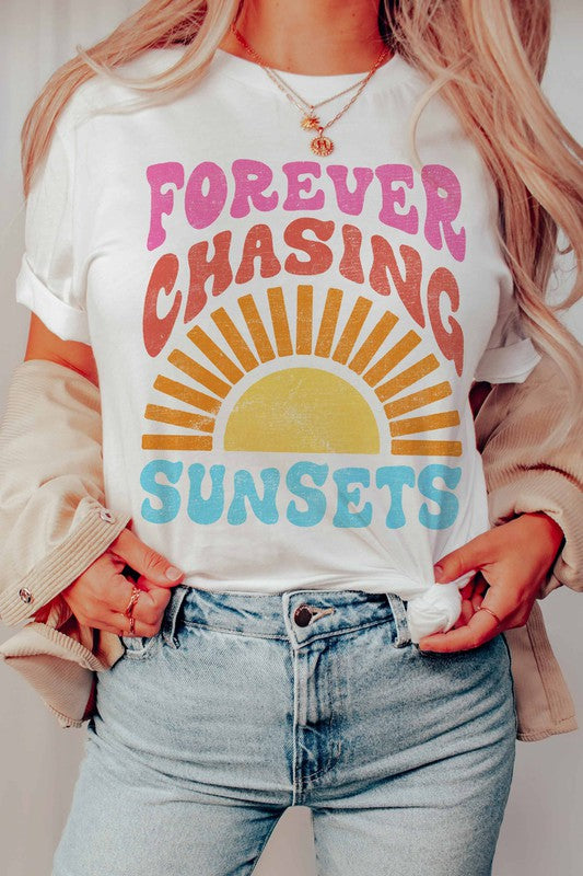 FOREVER CHASING SUNSET GRAPHIC TEE